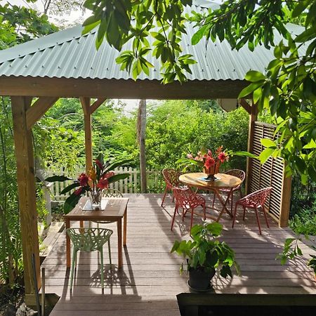 Gite Citronnelle Bouillante Ngoại thất bức ảnh